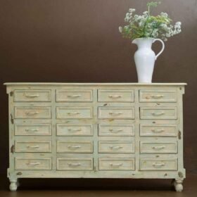 Armários e Cômodas